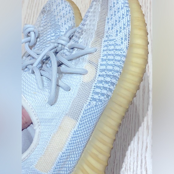 Yeezy 350 v2 boost size 5.5M blue - Picture 3 of 3